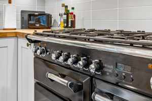 Photo 22- click for photo gallery